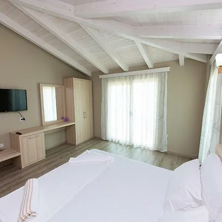 Hotel Roi 3*