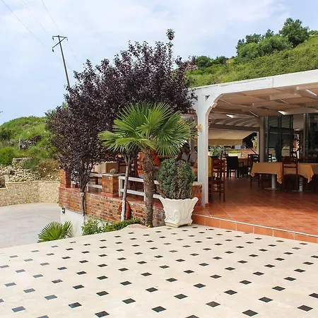 Hotel Roi 3*